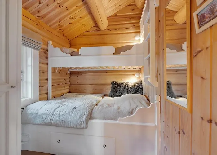 Semesterbostad Log In Valdres Fireplace Sauna 1000 M Above Sea Level